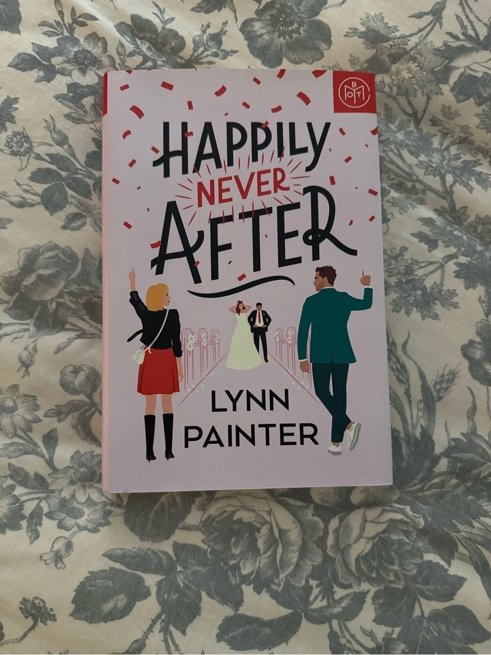 Penguin Happily Never After Novel Pink Like New